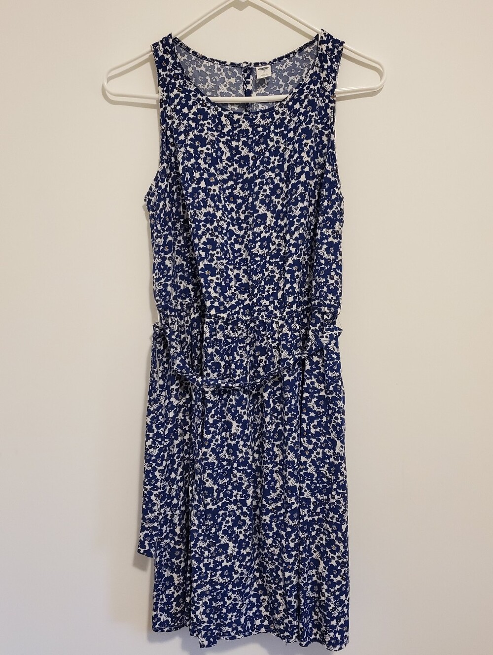 Old Navy Floral Tank Dress Short Blue White Tie Waist Keyhole Back